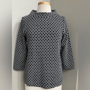 Ann Taylor Small Navy/White Top-NEW